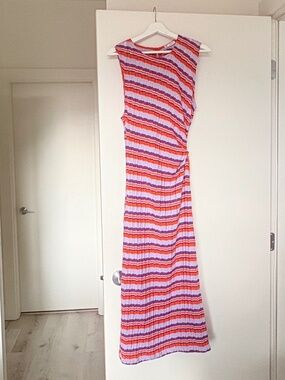 Zara asymmetrical dress with side cut out L